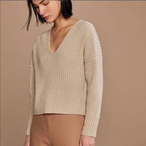 EVERLANE Ribbed Wool-Cashmere Crop V-Neck Sweater